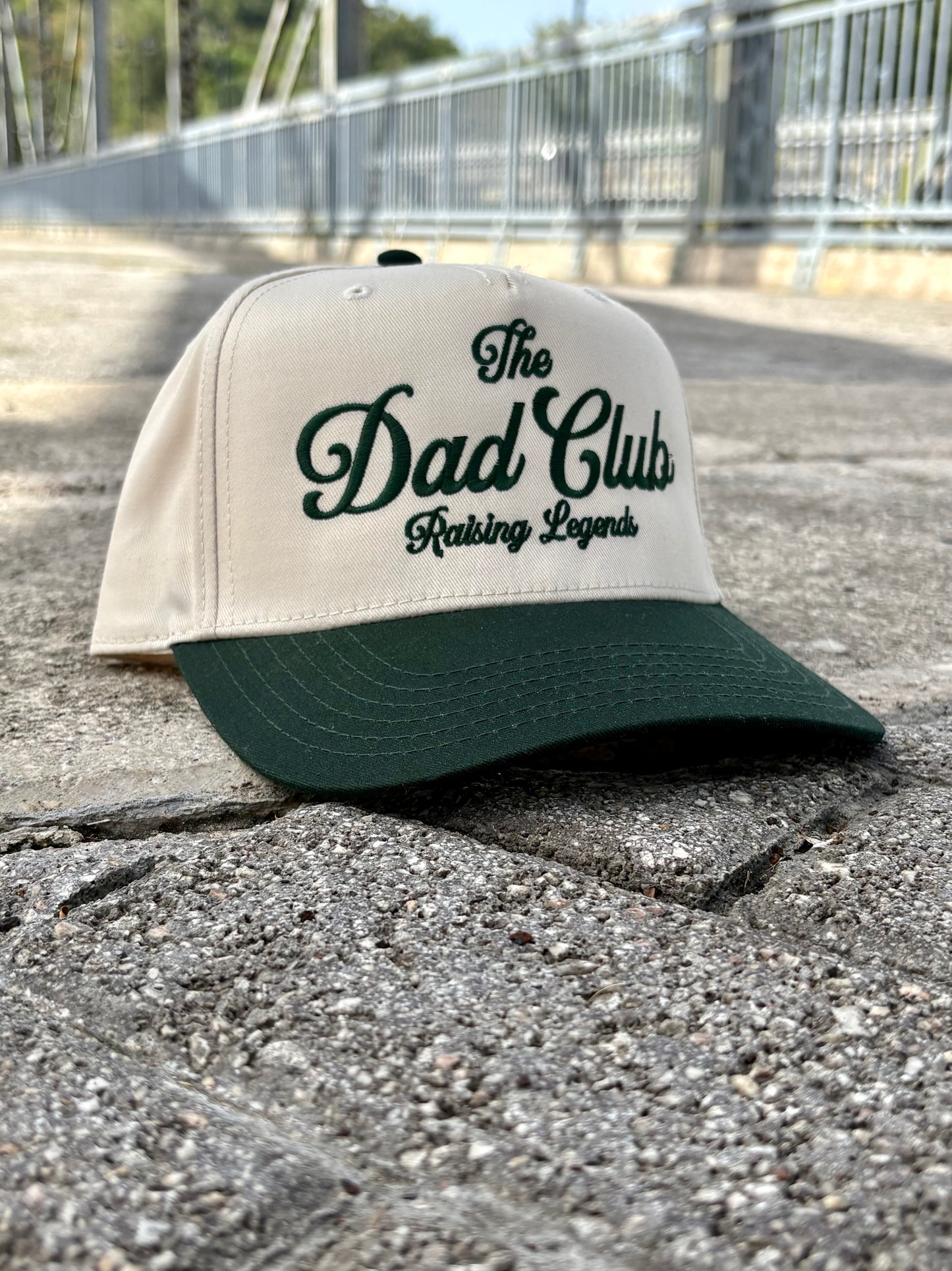 Gorras "The Dad Club — Raising Legends"