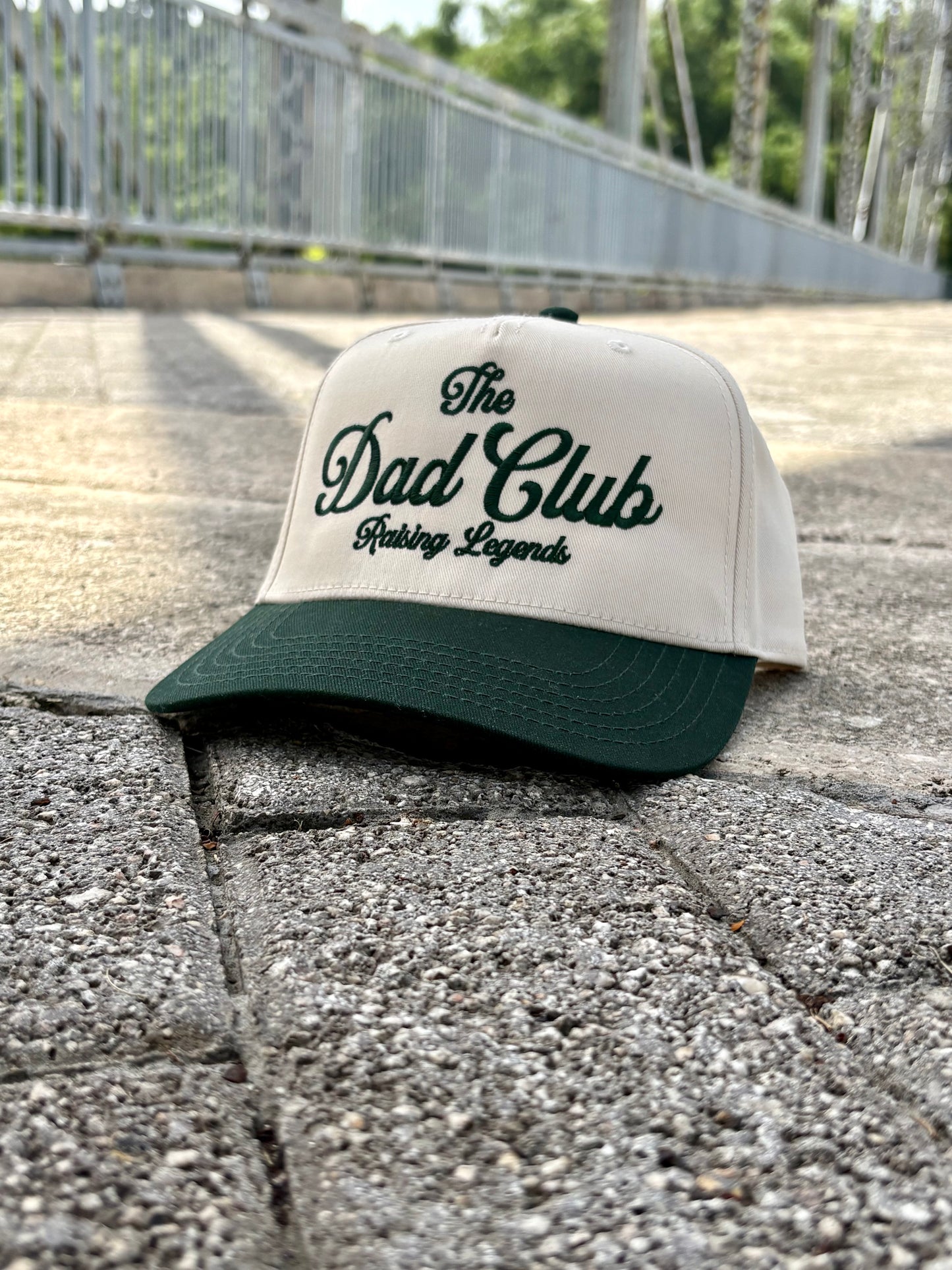 Gorras "The Dad Club — Raising Legends"